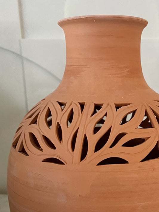 TERRACOTTA LEAF I