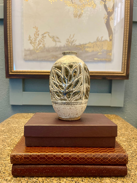 PERFUME VESSEL III
