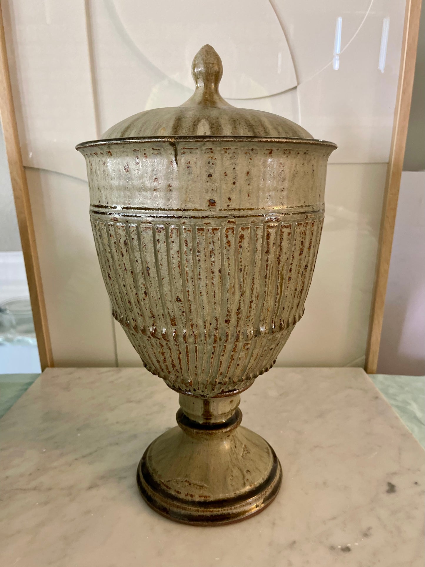 ITALIAN URN
