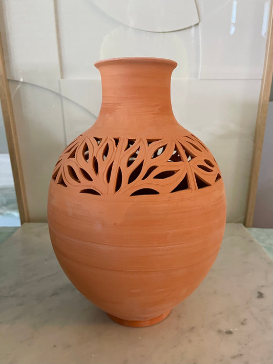 TERRACOTTA LEAF I